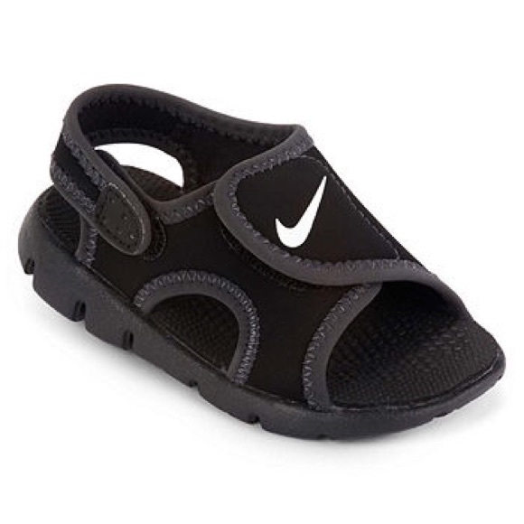 nike infant sandals size 4